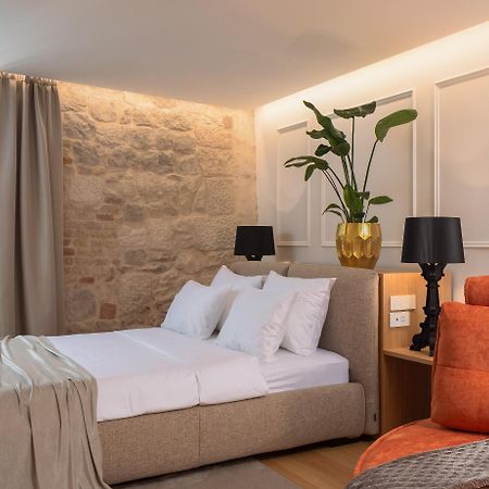 Golden Gate Luxury Rooms - Unique Unesco Location Split Bagian luar foto