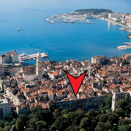 Golden Gate Luxury Rooms - Unique Unesco Location Split Bagian luar foto
