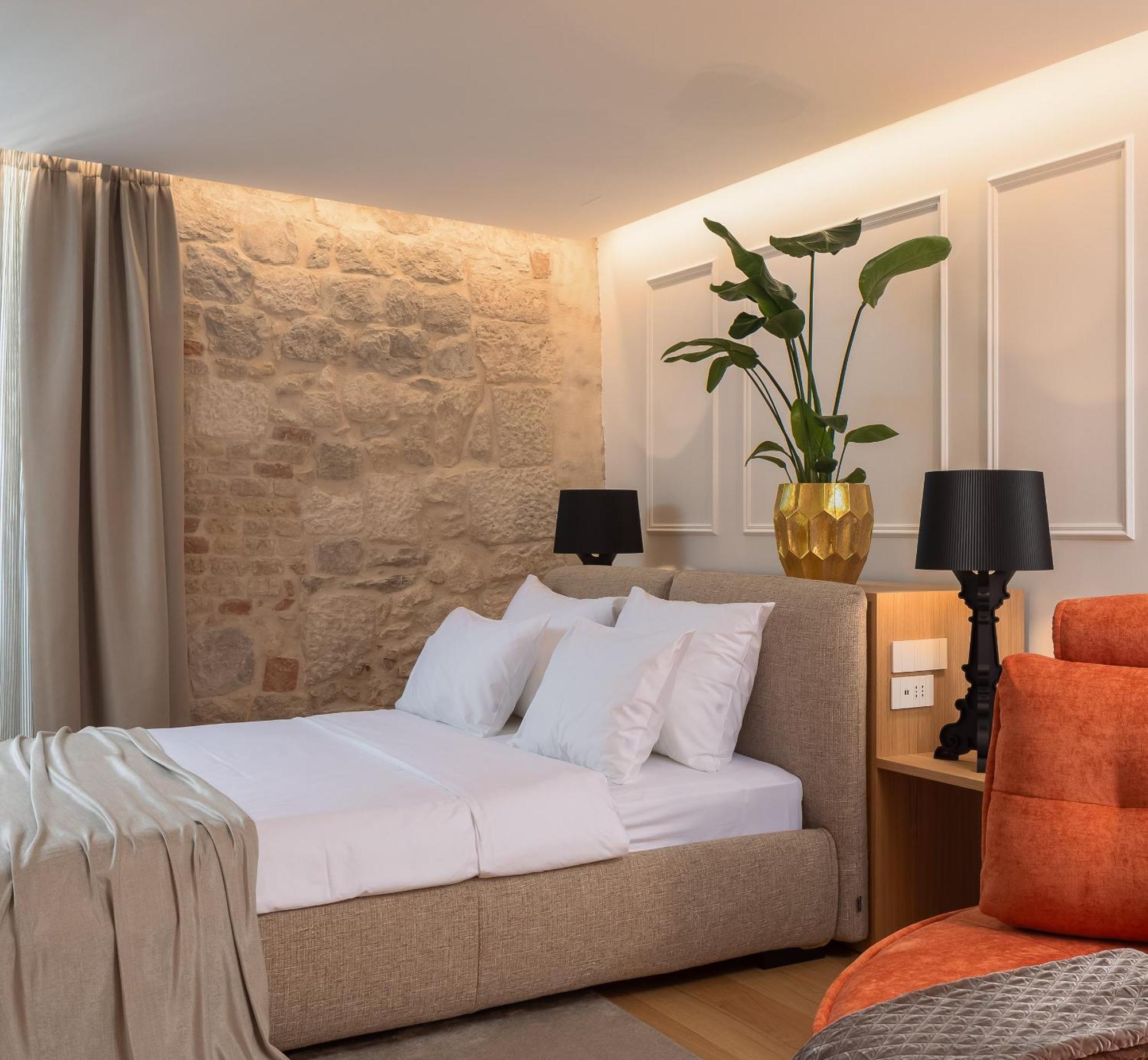 Golden Gate Luxury Rooms - Unique Unesco Location Split Bagian luar foto