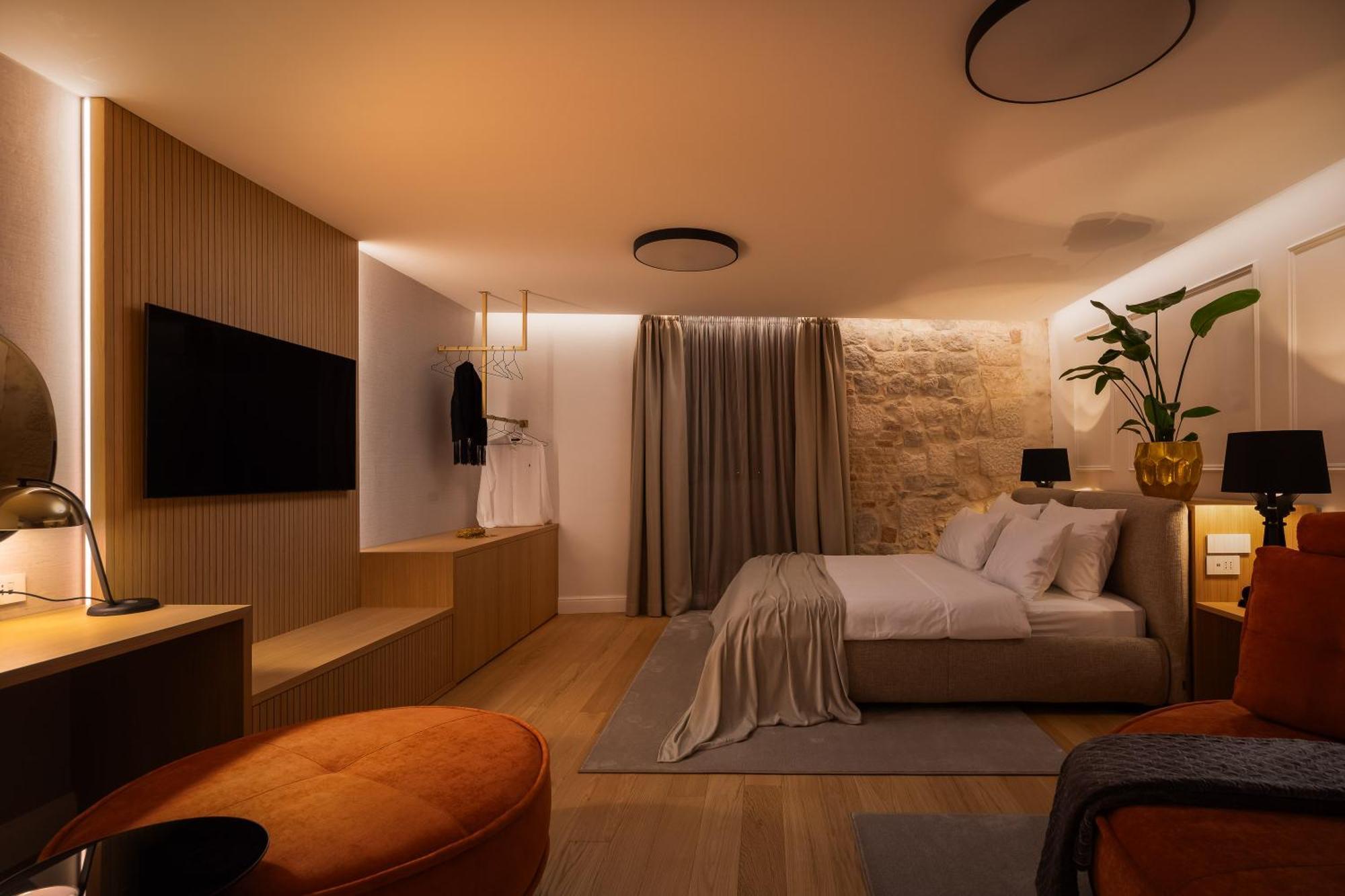 Golden Gate Luxury Rooms - Unique Unesco Location Split Bagian luar foto