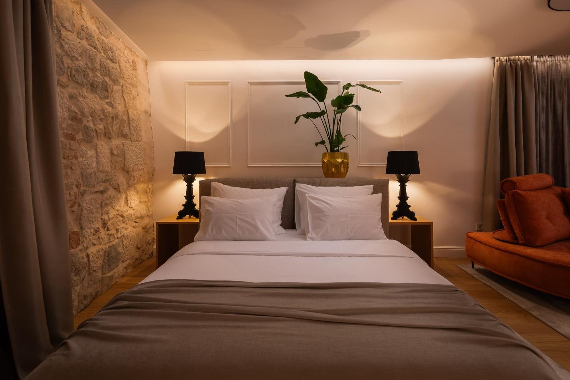 Golden Gate Luxury Rooms - Unique Unesco Location Split Bagian luar foto